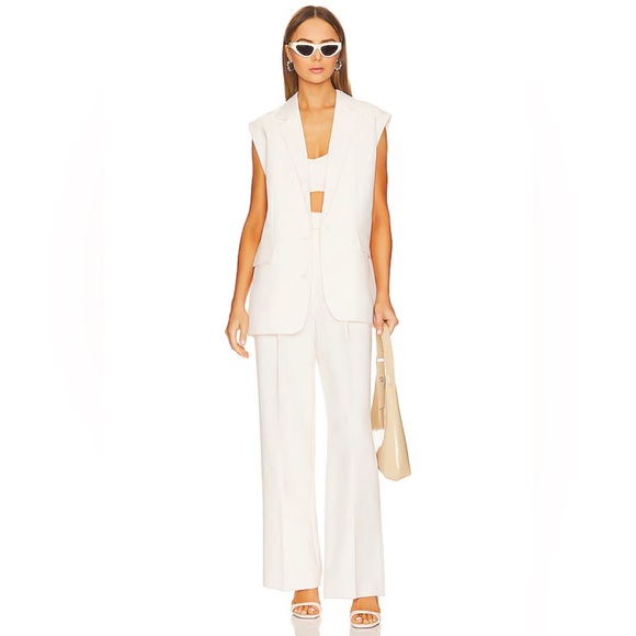 Irena Highwaisted Tailored Pant in Ivory - Picture 4 of 12